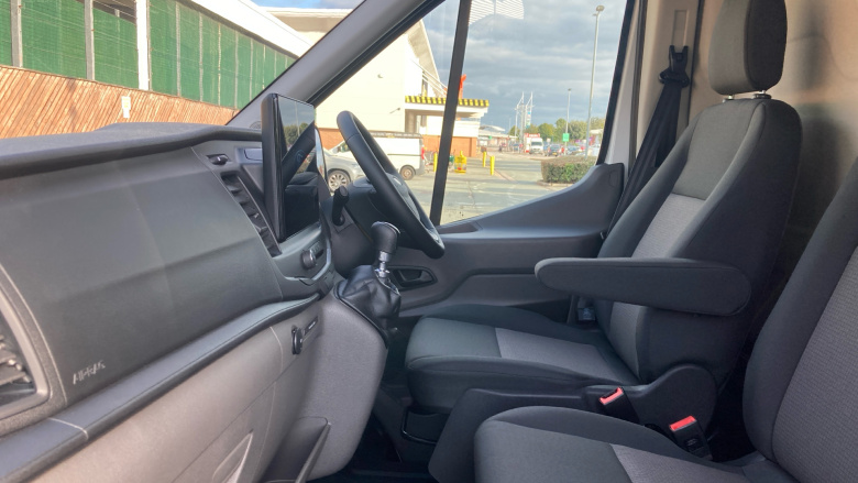 Ford Transit 350 L2 Diesel Fwd 2.0 EcoBlue 130ps H2 Leader Van [DAP]